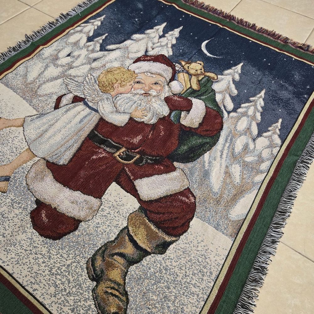 American Weavers Santa Claus Christmas Tapestry Blanket